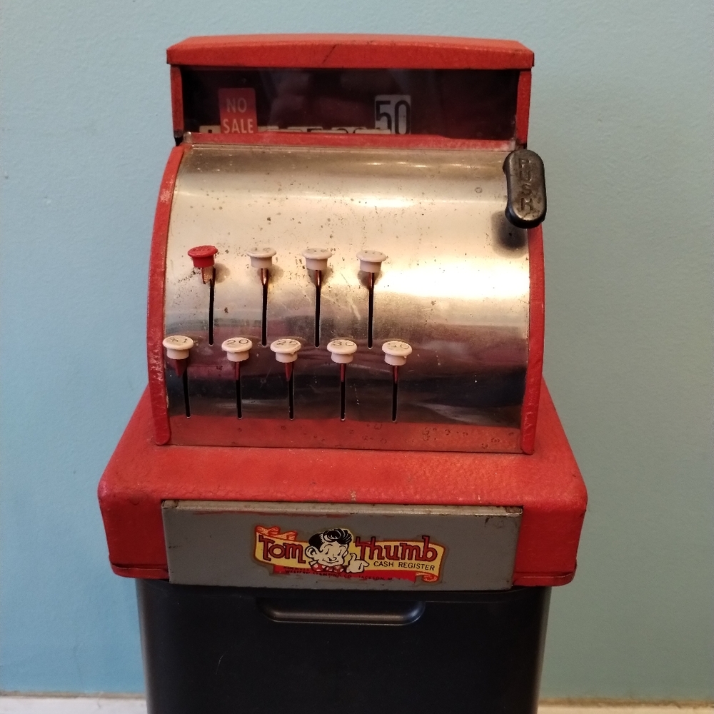 Vintage Tom Thumb cash register